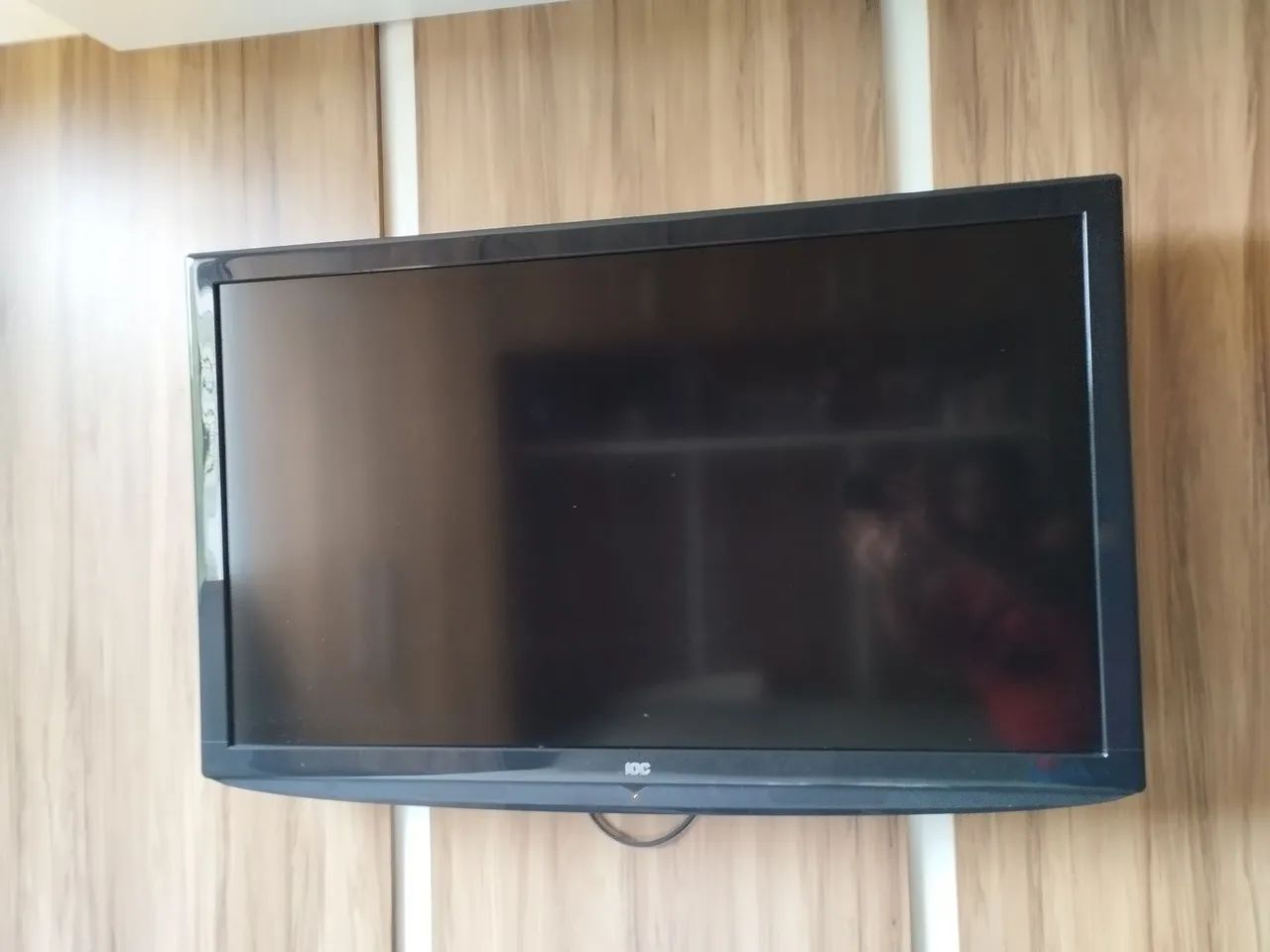 Monitor 42 AOC