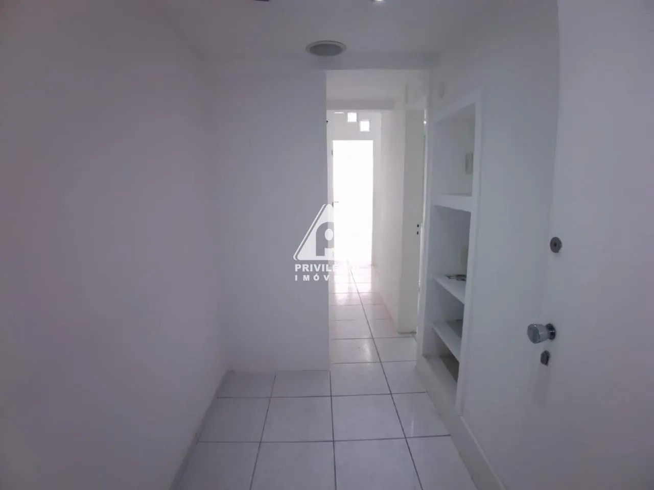 Oportunidade de Consultório: Sala Comercial 35m² | 6 Cômodos | ao Lado da Praça N.S. da Pa - Foto 8
