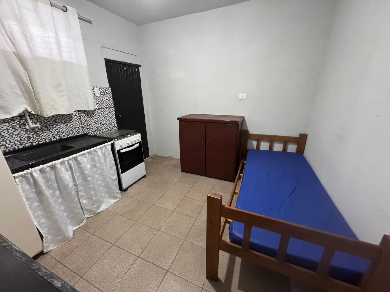 KITNET MOBILIADA NA VILA SANTANA  - Foto 4