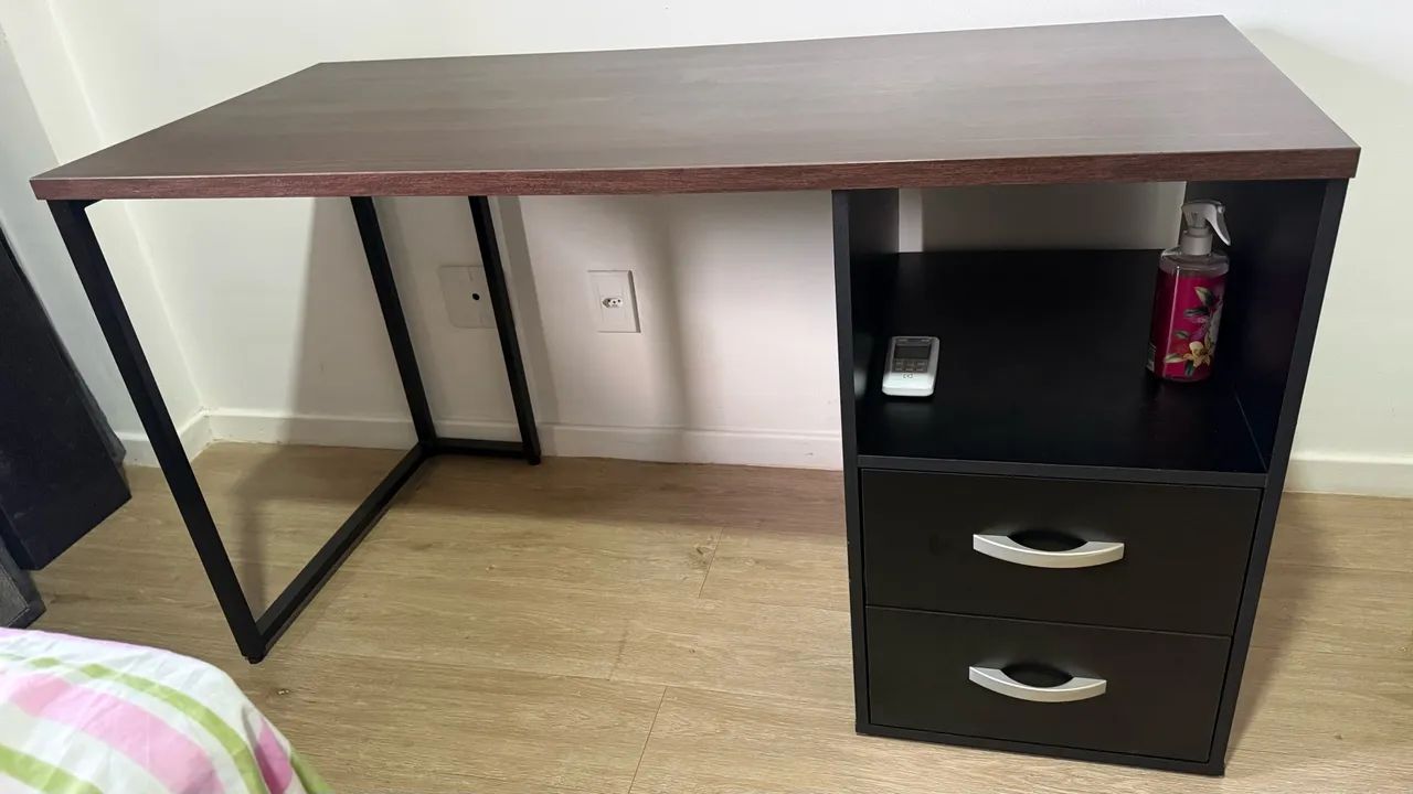 Vendo mesa de estudo - Foto 3