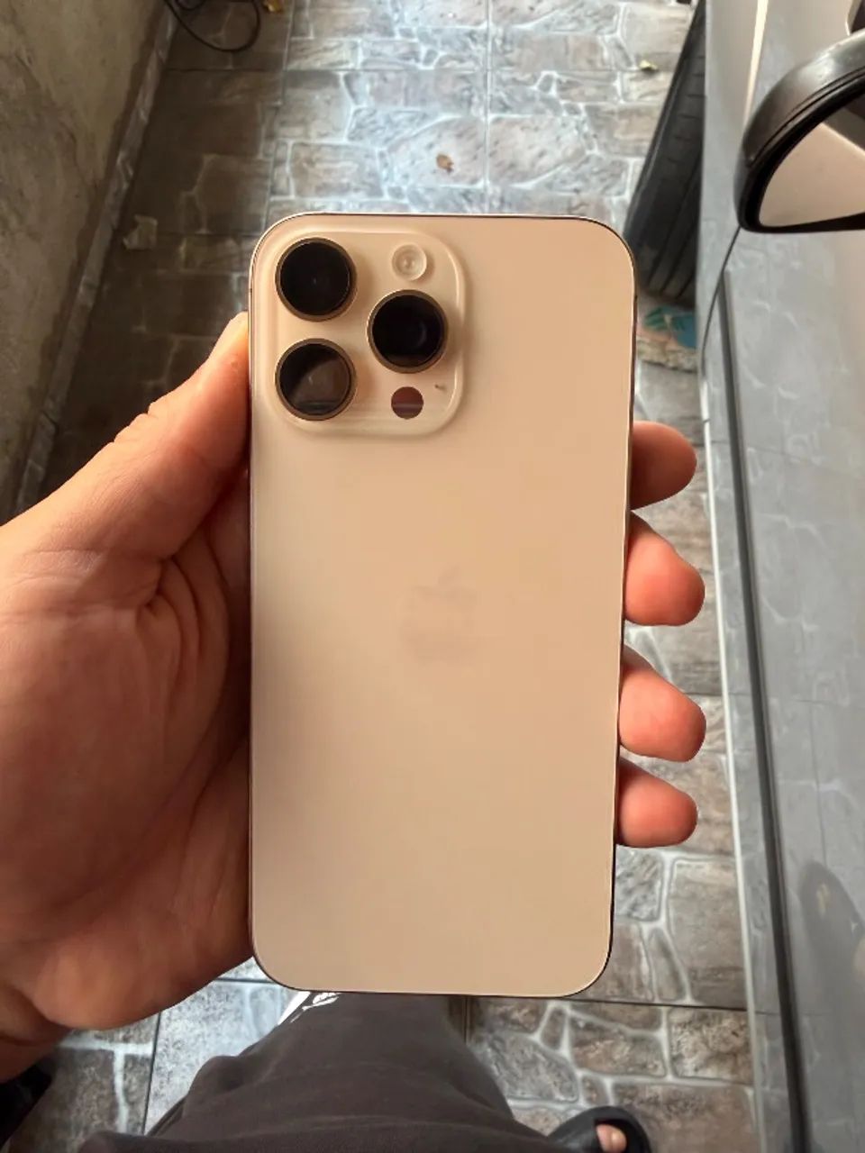 iPhone 16 Pro Max 256 - Foto 4