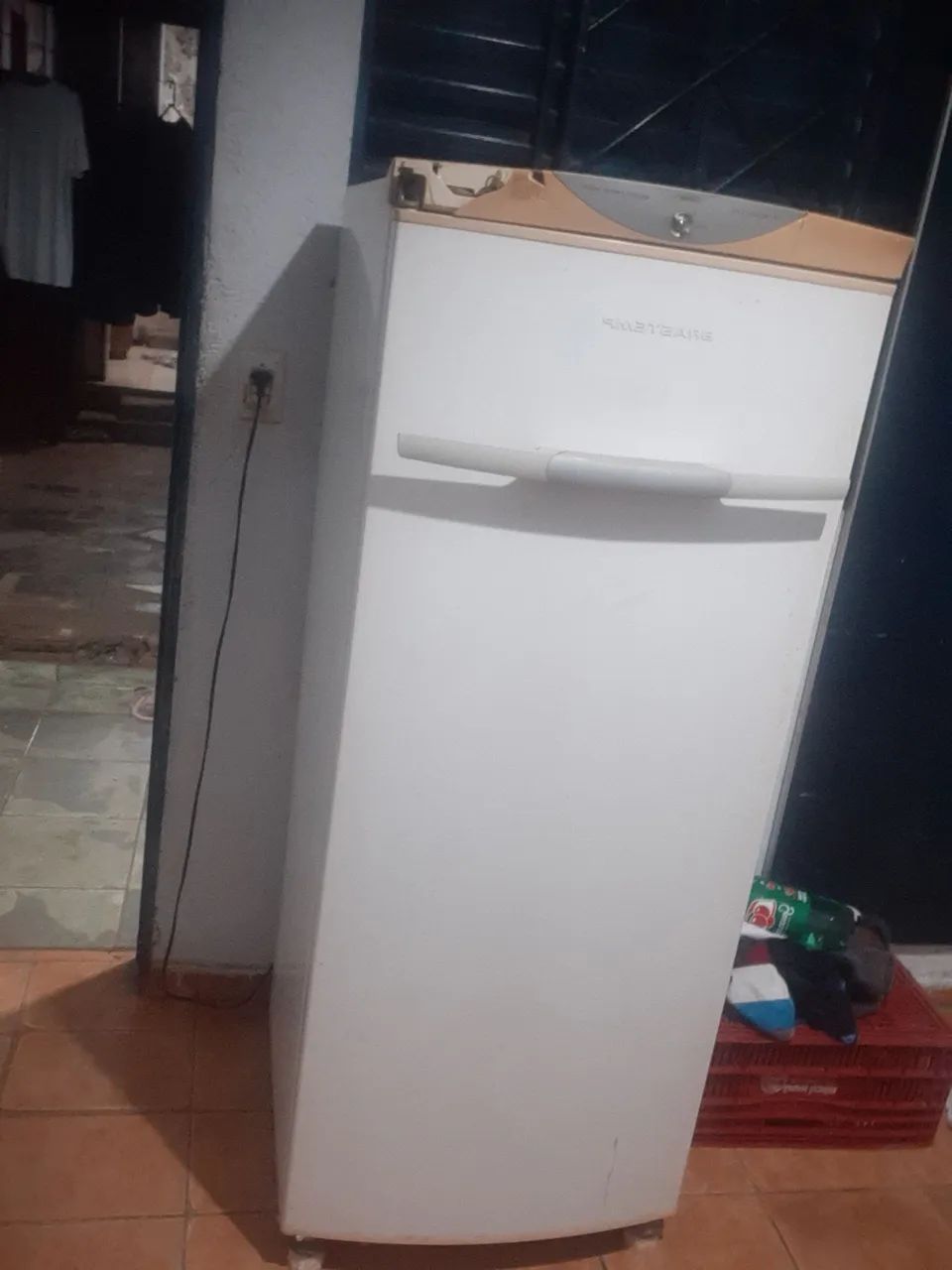 Vende se Geladeira  - Foto 2