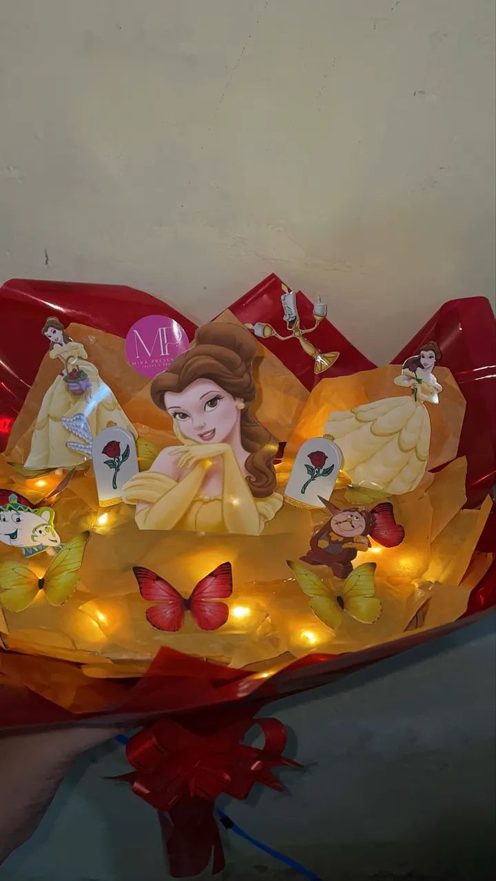Buquê princesas borboletas  - Foto 2