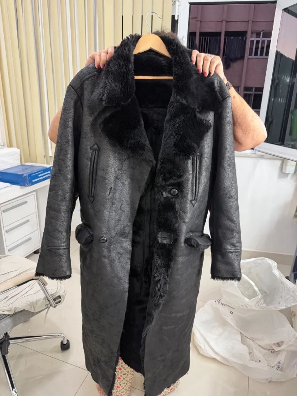 Sobretudo masculino cor preto 