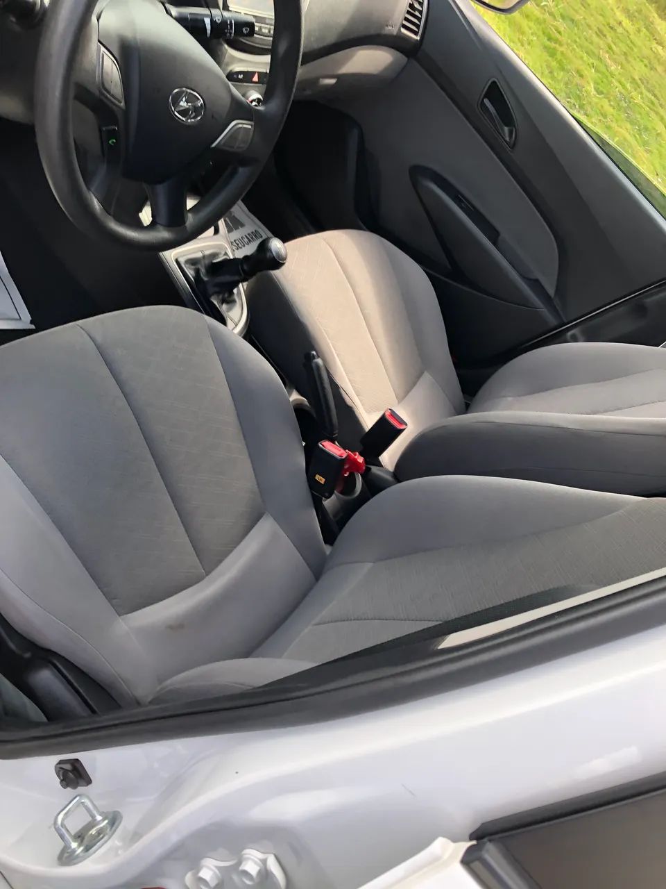 Hyundai HB20S C.plus/c.style1.0 Flex 12V Mec. 4P 2019 - Foto 5