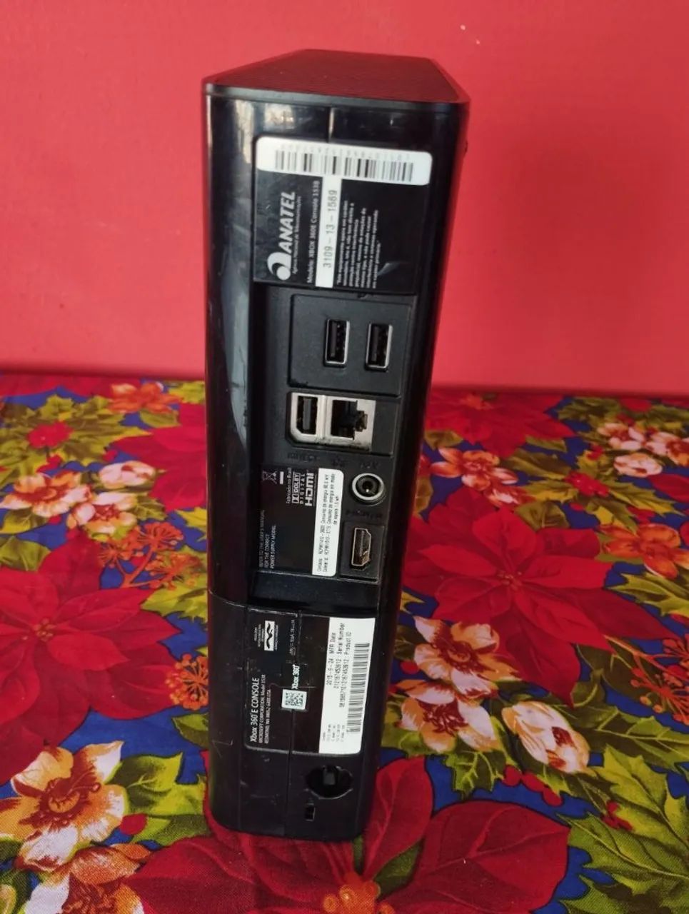 Xbox 360 E - Foto 3