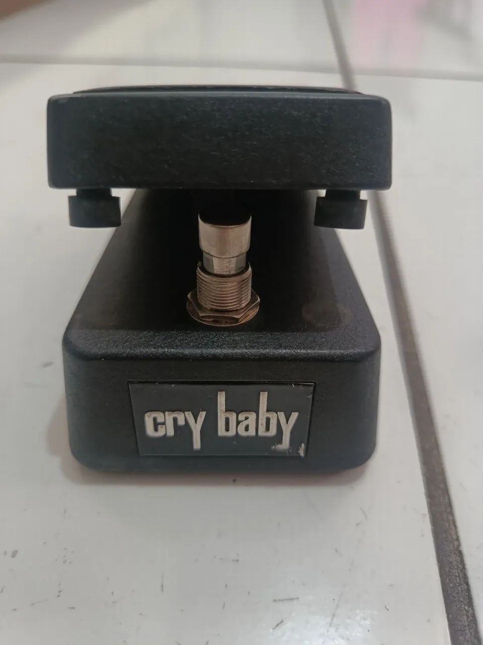 Mini cry baby 
