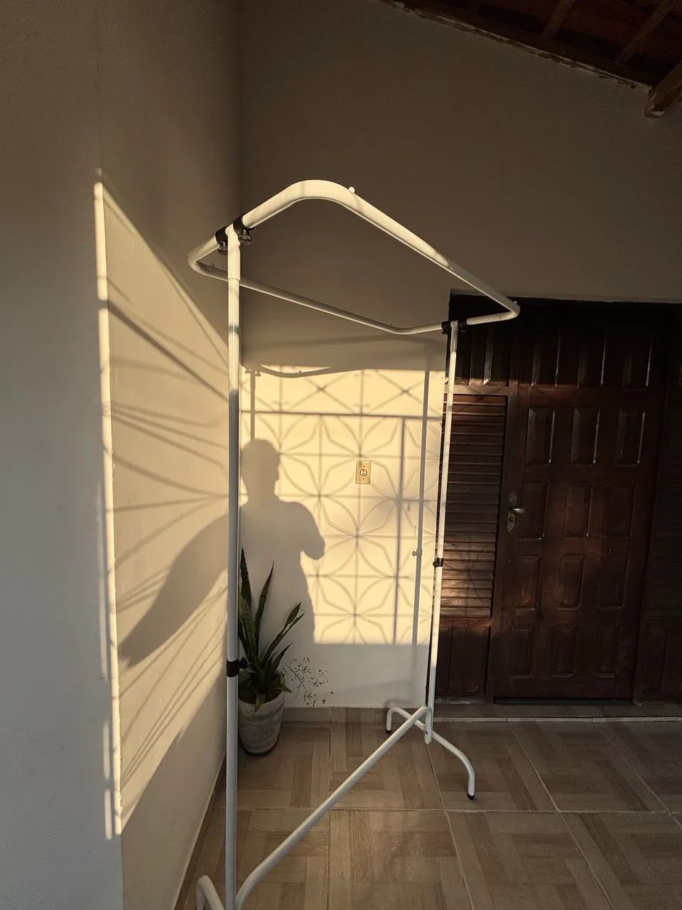 Arara de roupas. - Foto 4