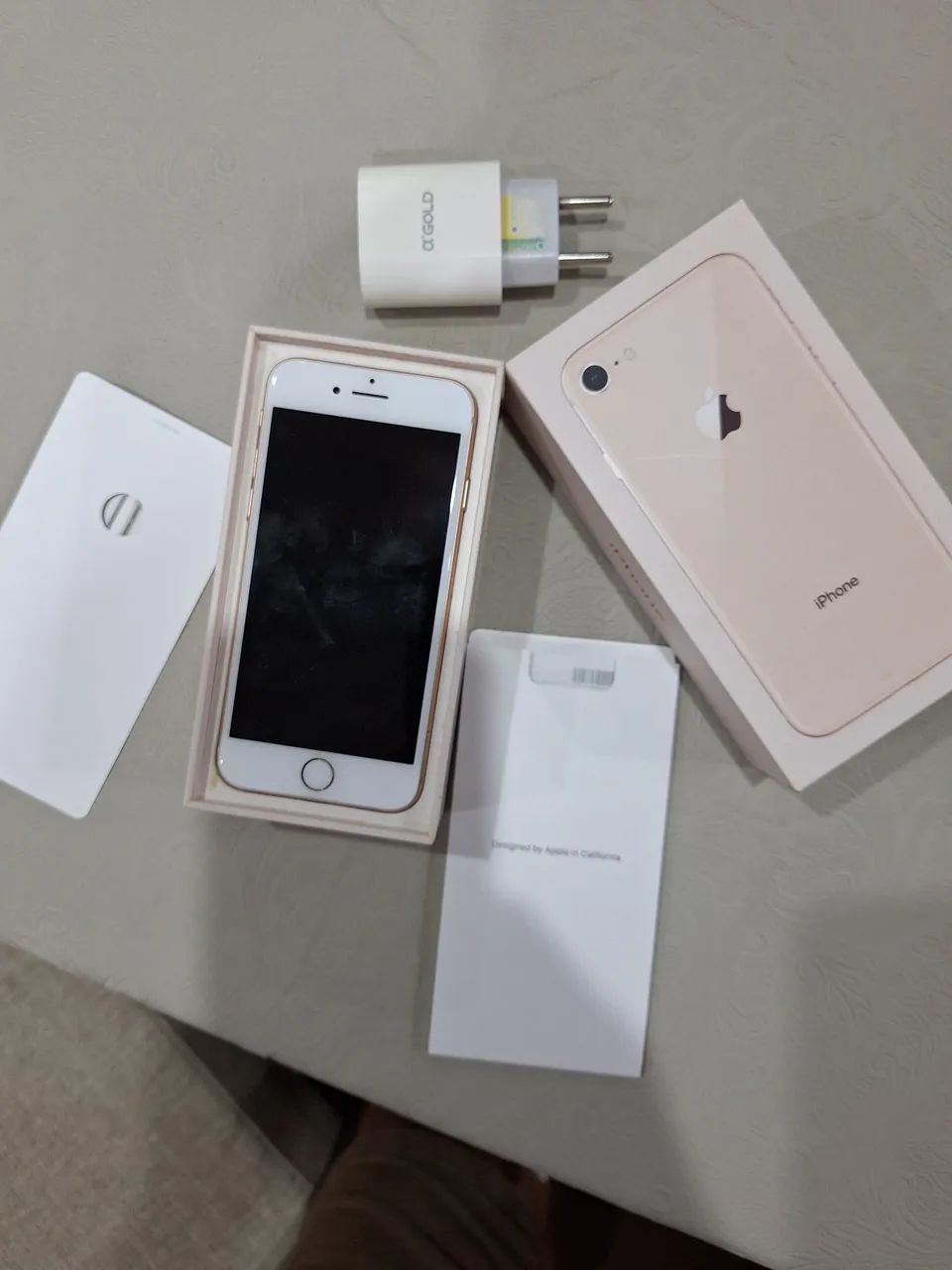 IPhone 8 64G Excelente estado 