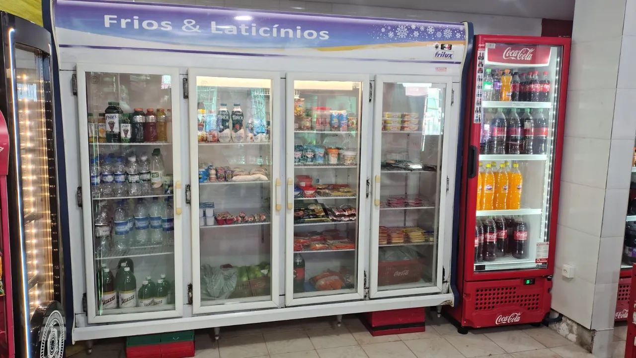 Vendo geladeira expositora 