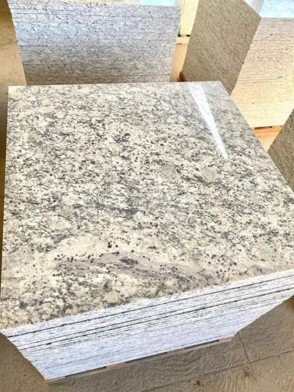 Pisos de Pedras Geanitos Resistência e durabilidade! - Foto 5