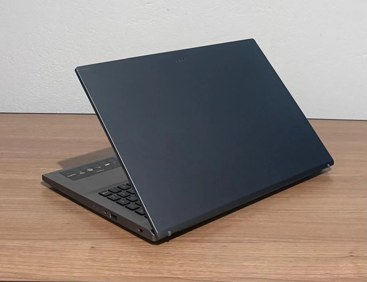Vendo Notebook Acer Aspire i5  - Foto 5