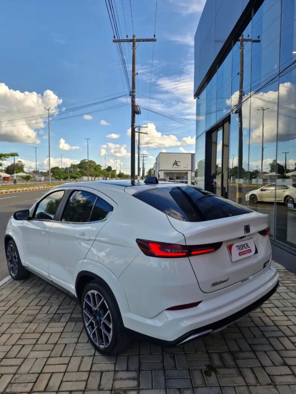 Fiat Fastback Limited Ed.1.3 270 T.flex Aut. 2026 - Foto 4