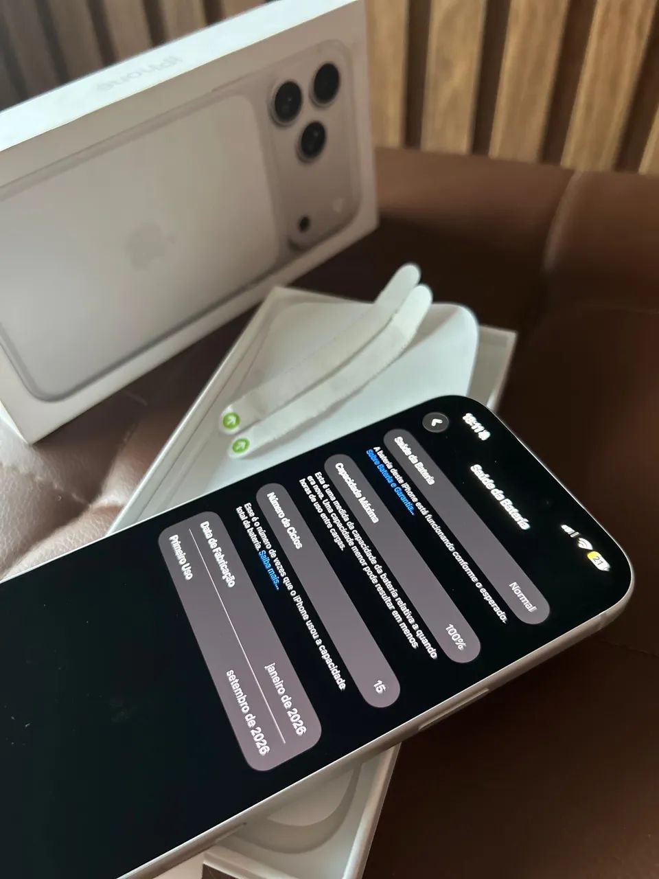 iPhone 17 pro Max 256gb silver 2 semana de uso - Foto 2