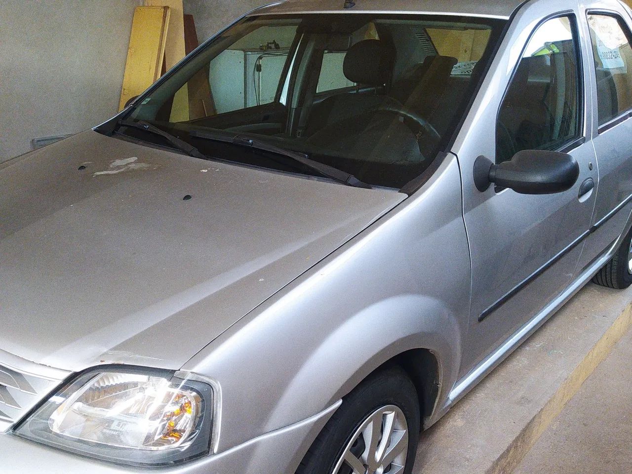 Renault Logan EXPRESSION HI-FLEX 1.6 8V 4P 2010