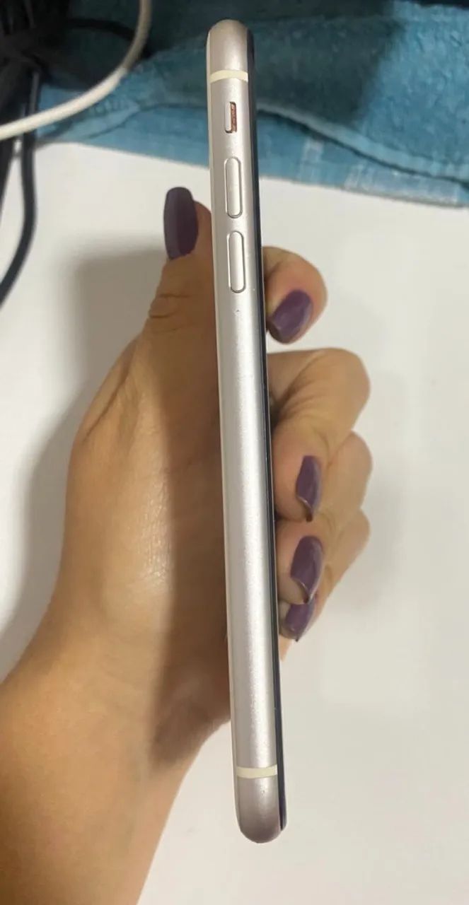 Iphone 11 branco 128GB | Carcaça completa! - Foto 5