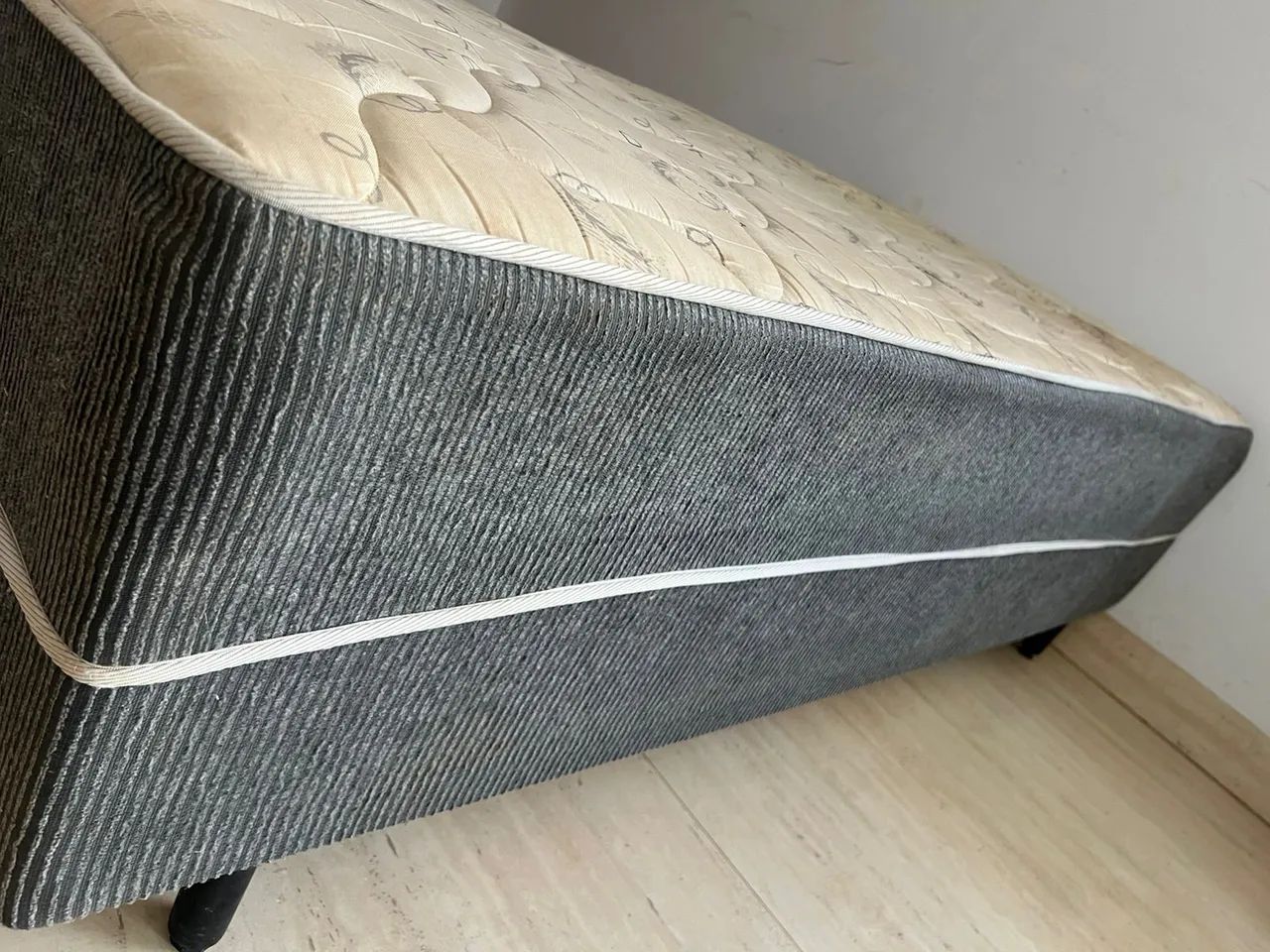 CAMA BOX SOLTEIRO MOLAS ENSACADAS - FAÇO ENTREGA  - Foto 5