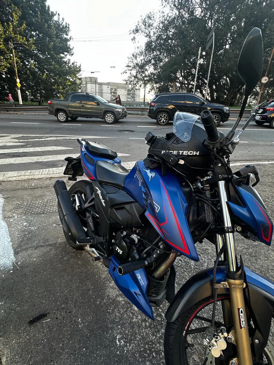 Apache RTR 200cc  - Foto 4