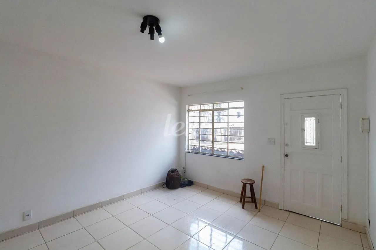 Casa 2 quartos para alugar no(a) Santana