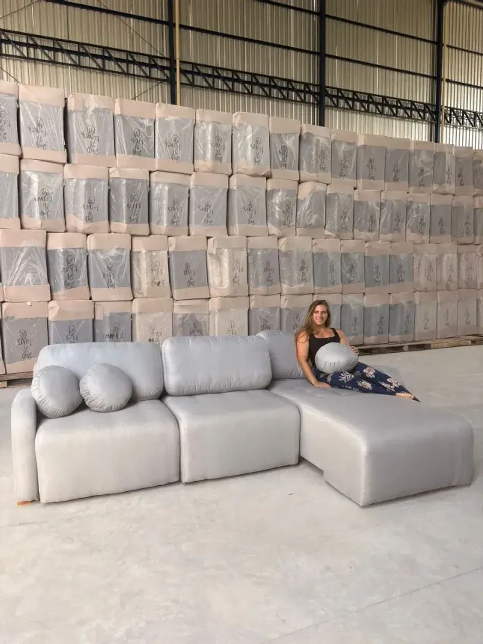 Sofá Cama Retrátil Bellagio 3,00 m Linho Cinza