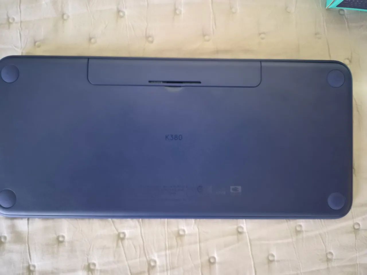 Teclado Logitech K380 Multi-Device sem fio Azul - Foto 4