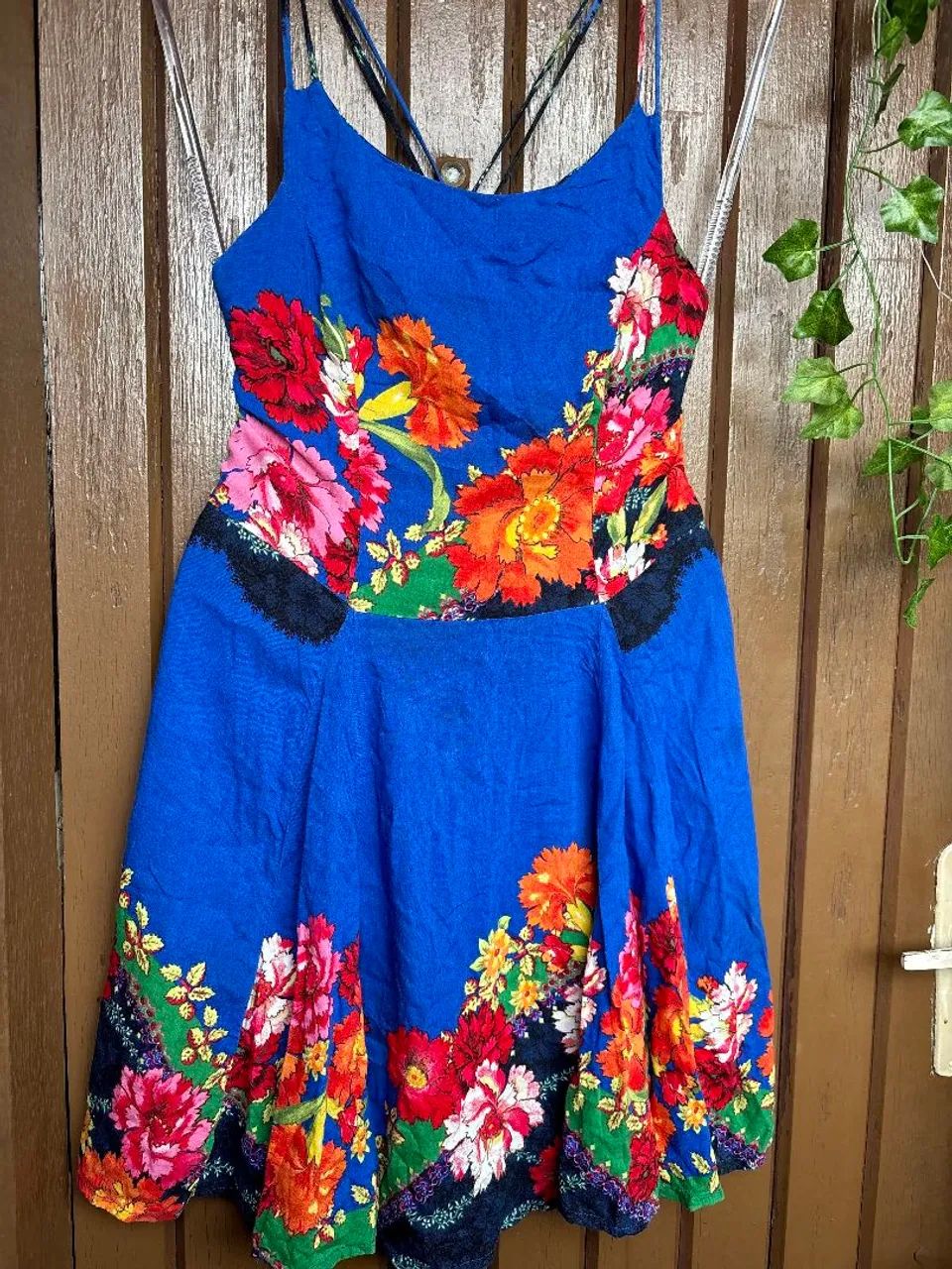 vestido farm azul estampado floral - Foto 3