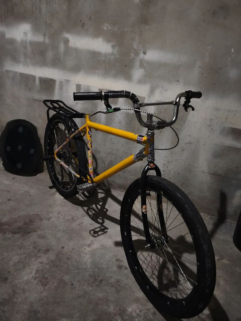 Bicicleta montadinha amarela  - Foto 4