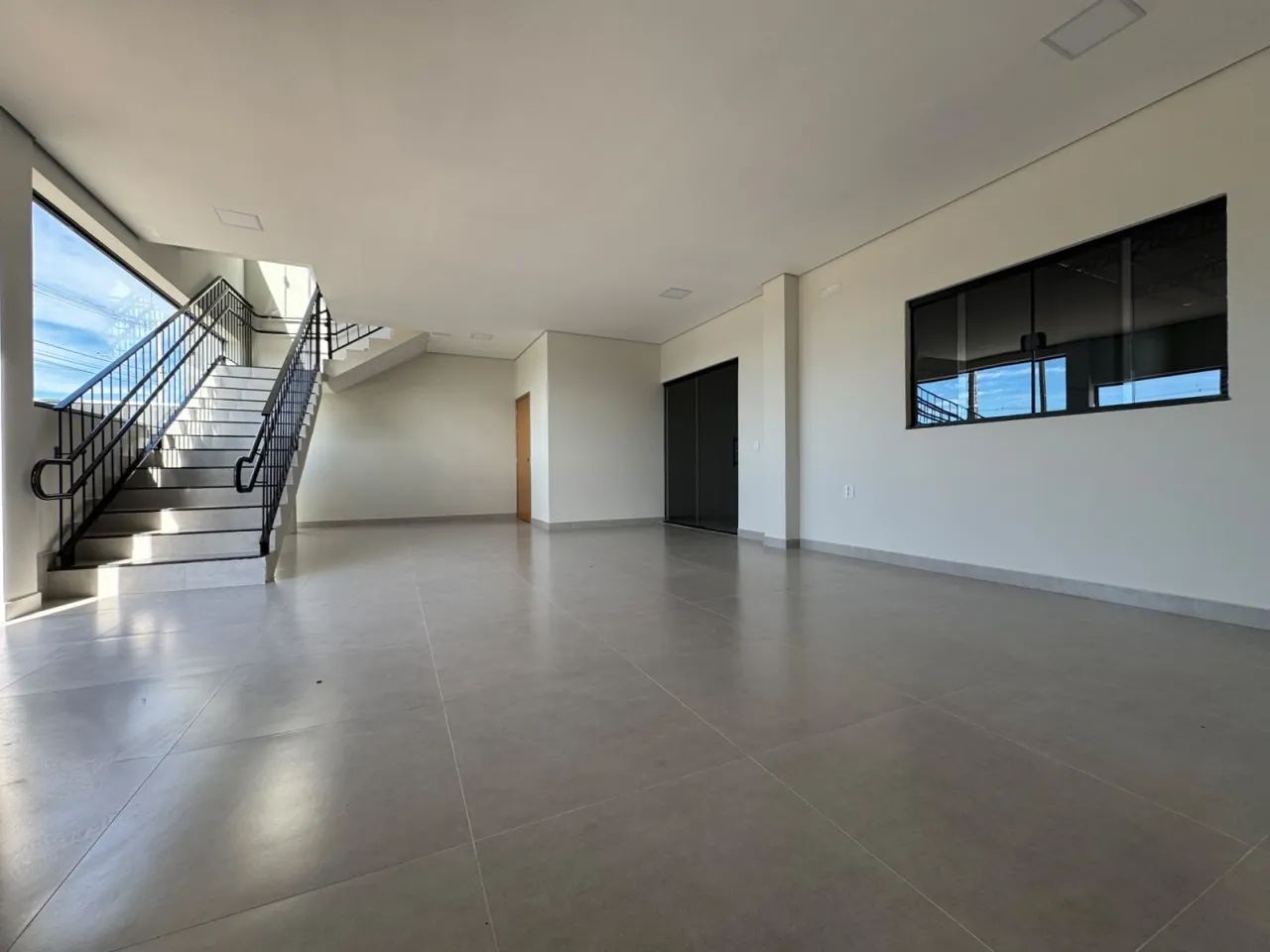 Barracão Comercial | 530m² | Jardim Nova América | Maringá/PR - Foto 4