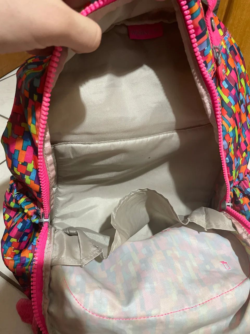 Mochila kipling original , preço podemos negociar  - Foto 3