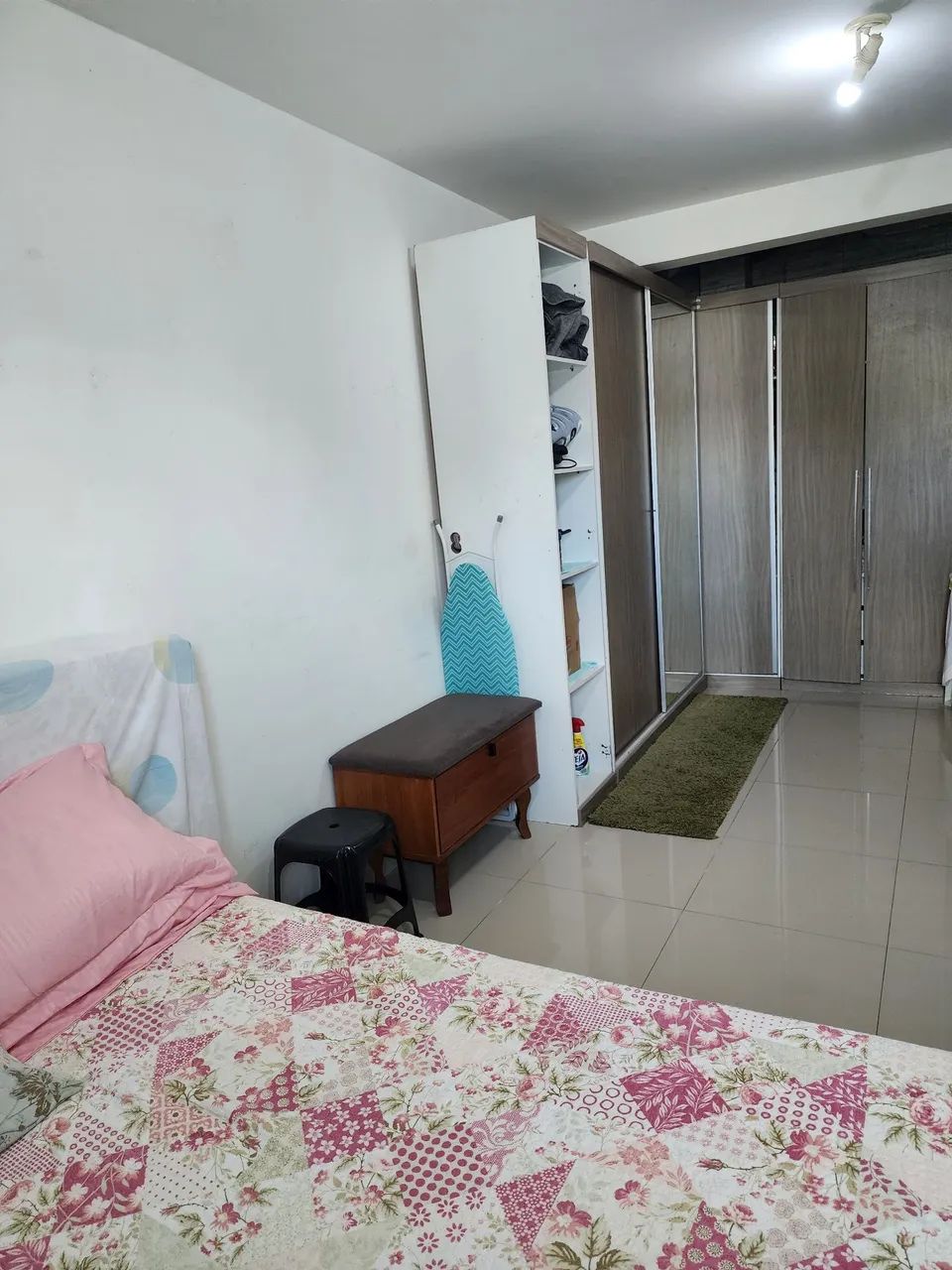 Alugo quarto feminino - Foto 3