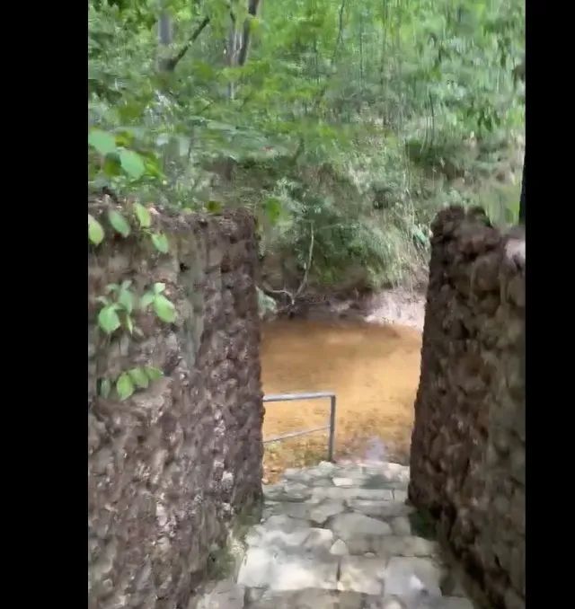 CHACARA RIO DOS PEIXES - Rio dentro - Foto 3