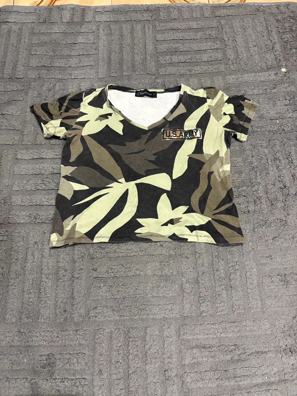 Crooped estampa militar 