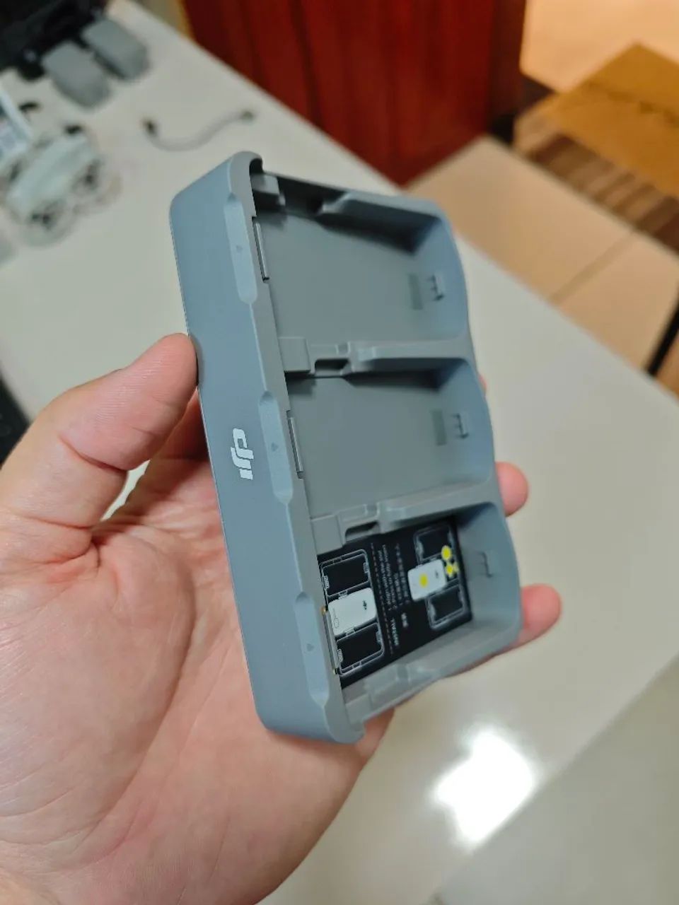 Hub de Carregamento + 1 bateria Dji NEO 2 - Novos com Garantia - Foto 4