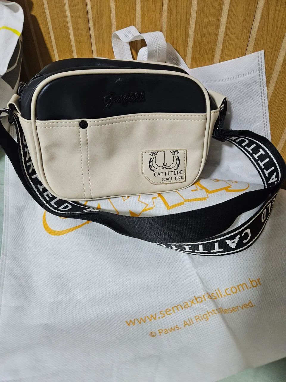 Bolsa transversal garfield semax  - Foto 2