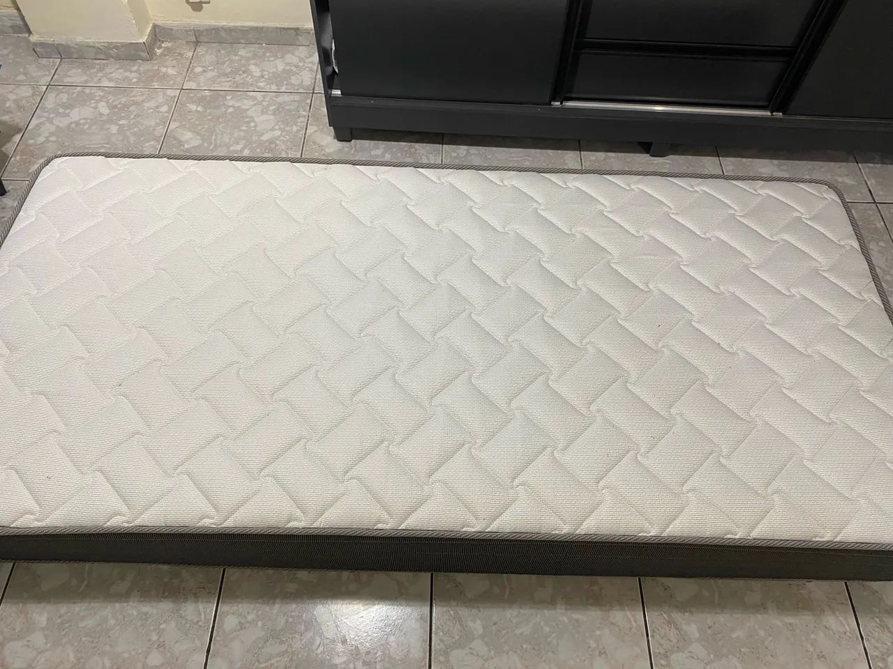 Colchão Ortobom solteiro 