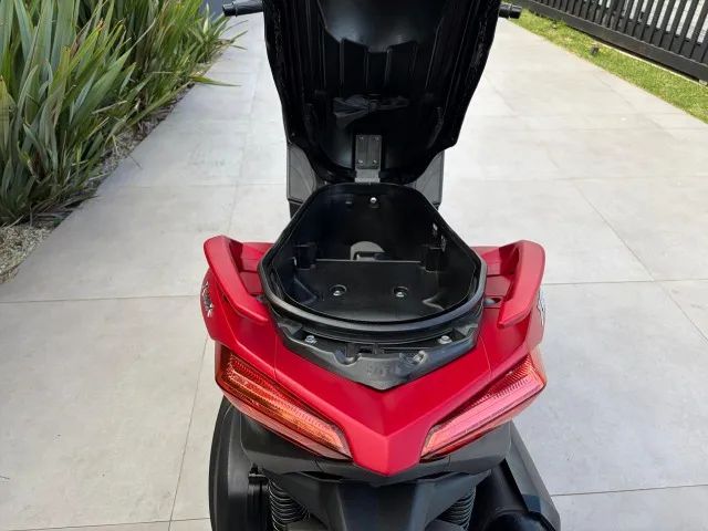 YAMAHA XMAX 250 - Foto 5