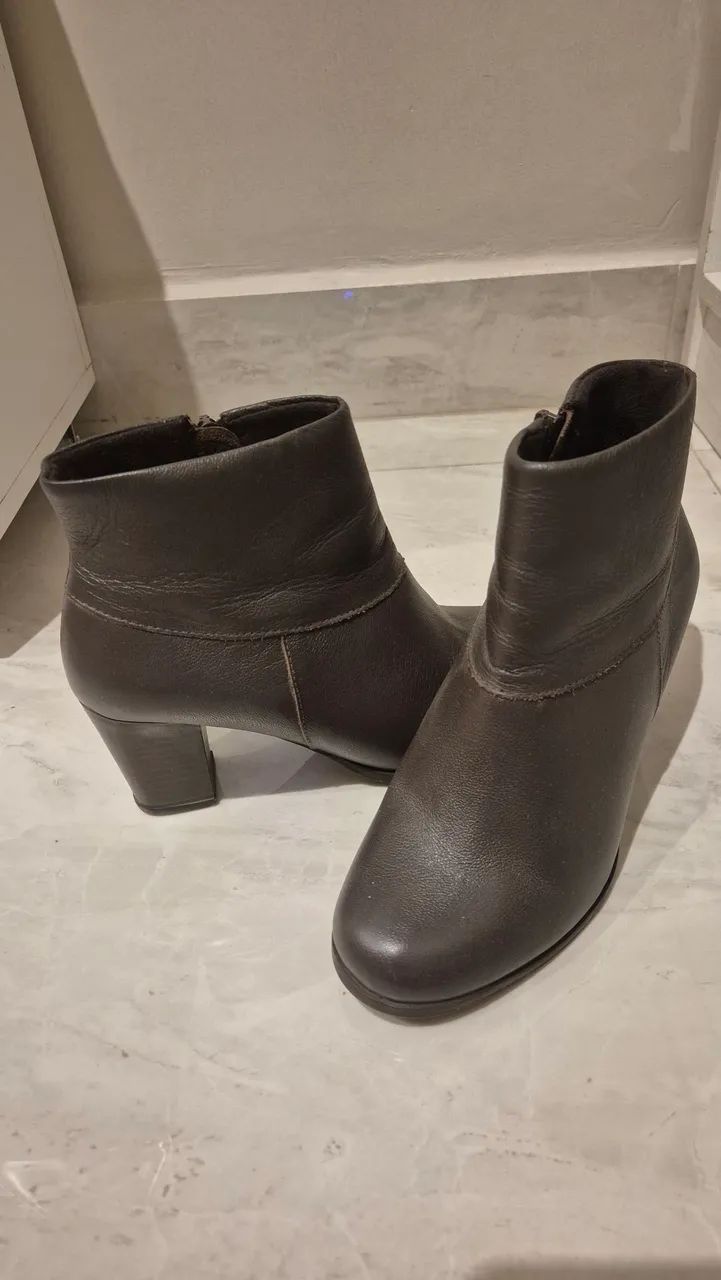 Bota Ankle Boot Mr. Cat Couro Café/Marrom - Tam 34