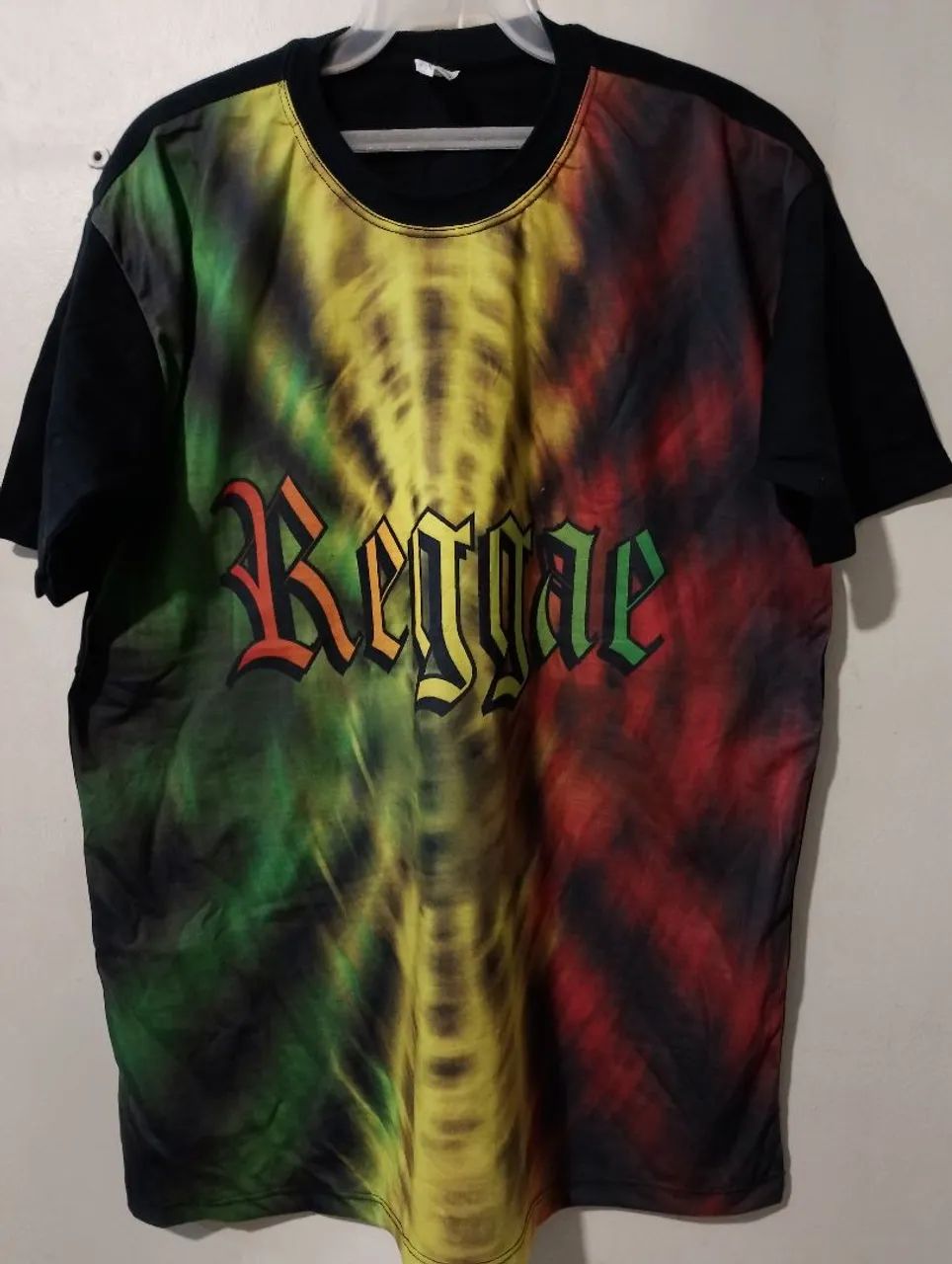 Camisetas estampadas Rock e Reggae 
