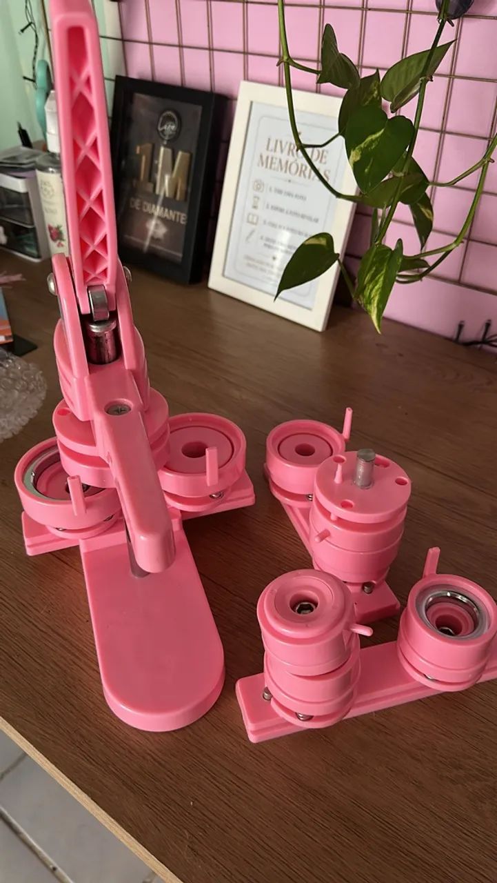 Máquina de fazer bottons redondo