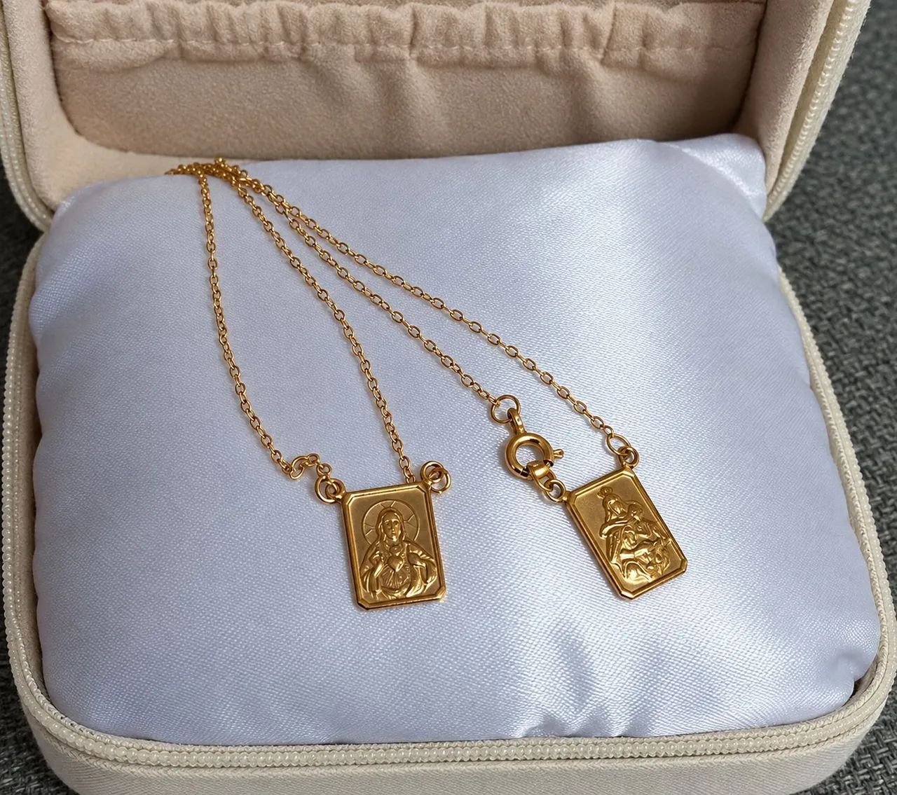 ESCAPULÁRIO OURO 18K 