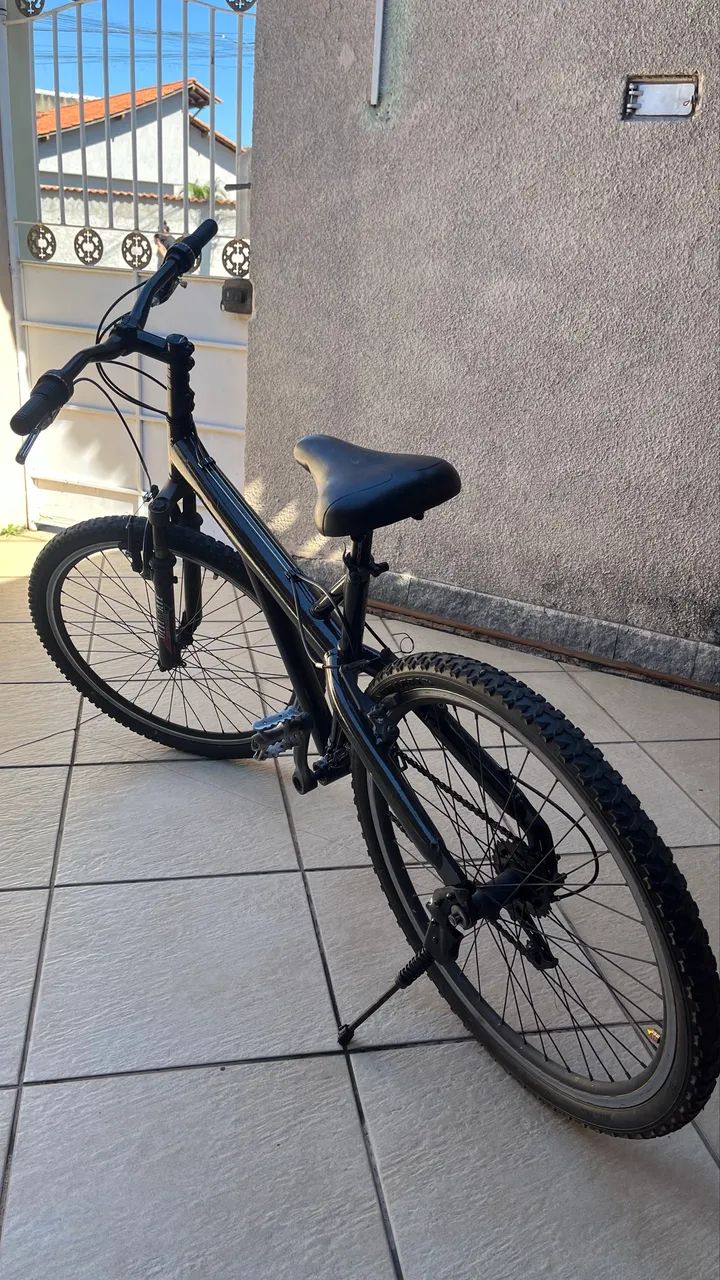Bicicleta de alumínio em perfeito estado!