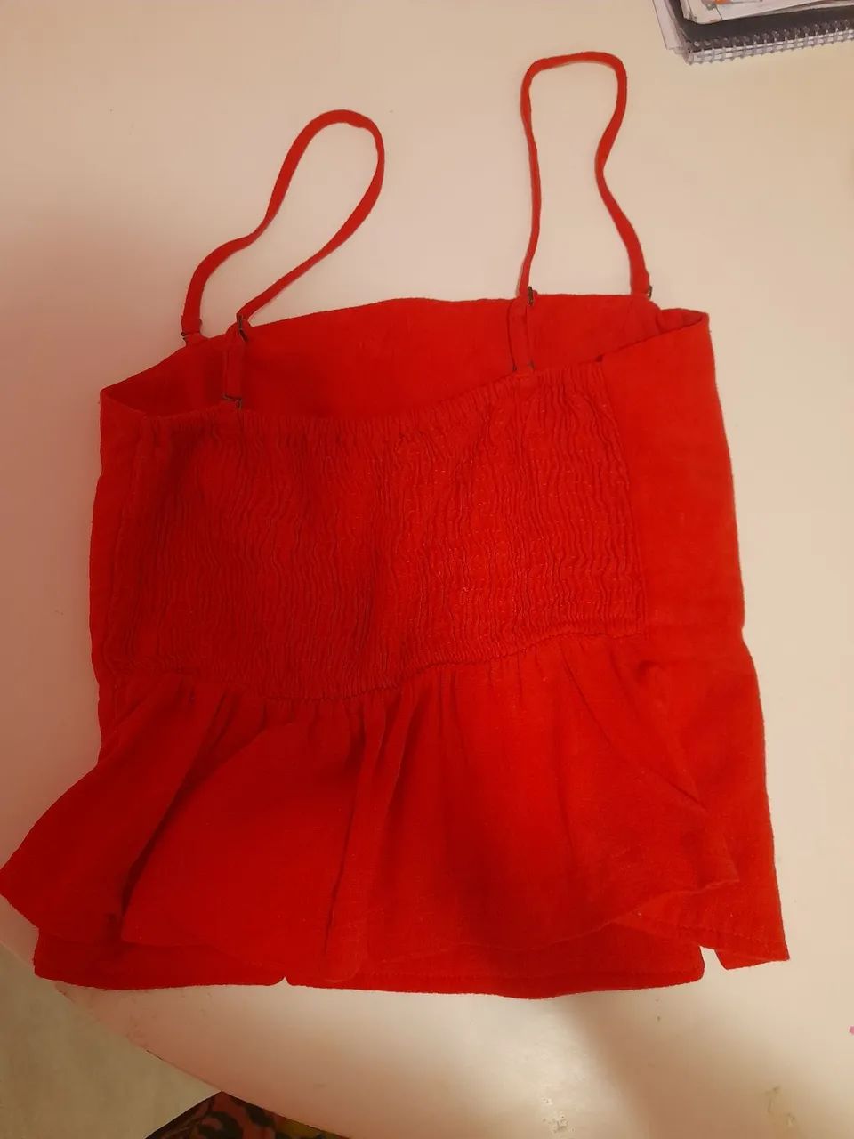 Camiseta cropped com babado GARAGE - Foto 2