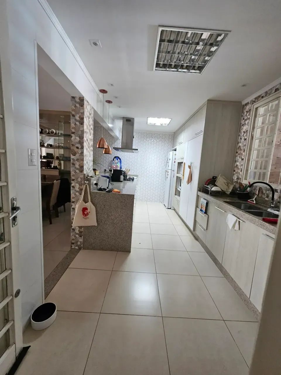 Sobrado para venda com 3 quartos em Jardim Cidade Monções - Maringá - PR - Foto 4