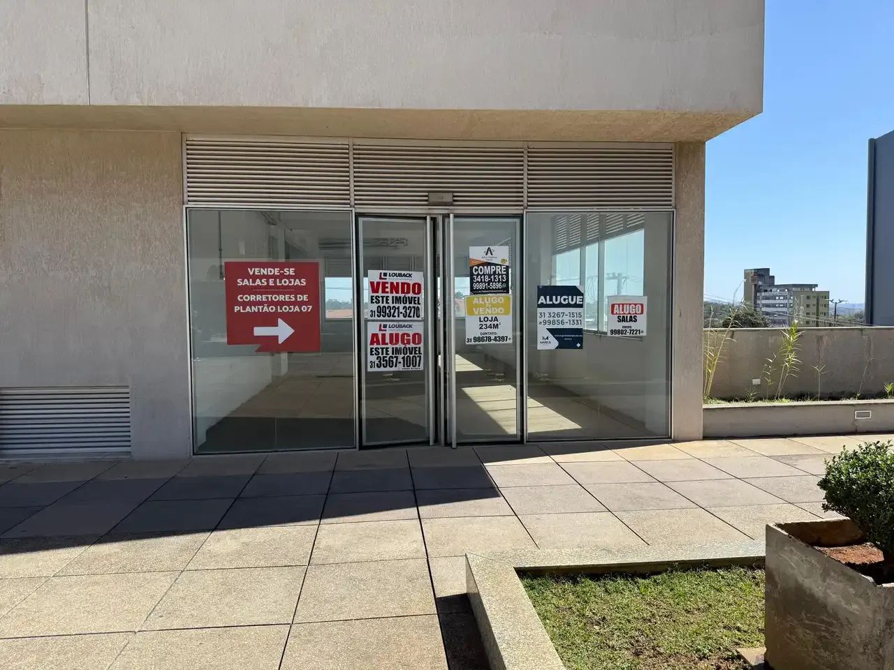 Apartamento à venda no MONTEREY OFFICE - Avulso loja 01, com 1 quarto e 234m² - Foto 2