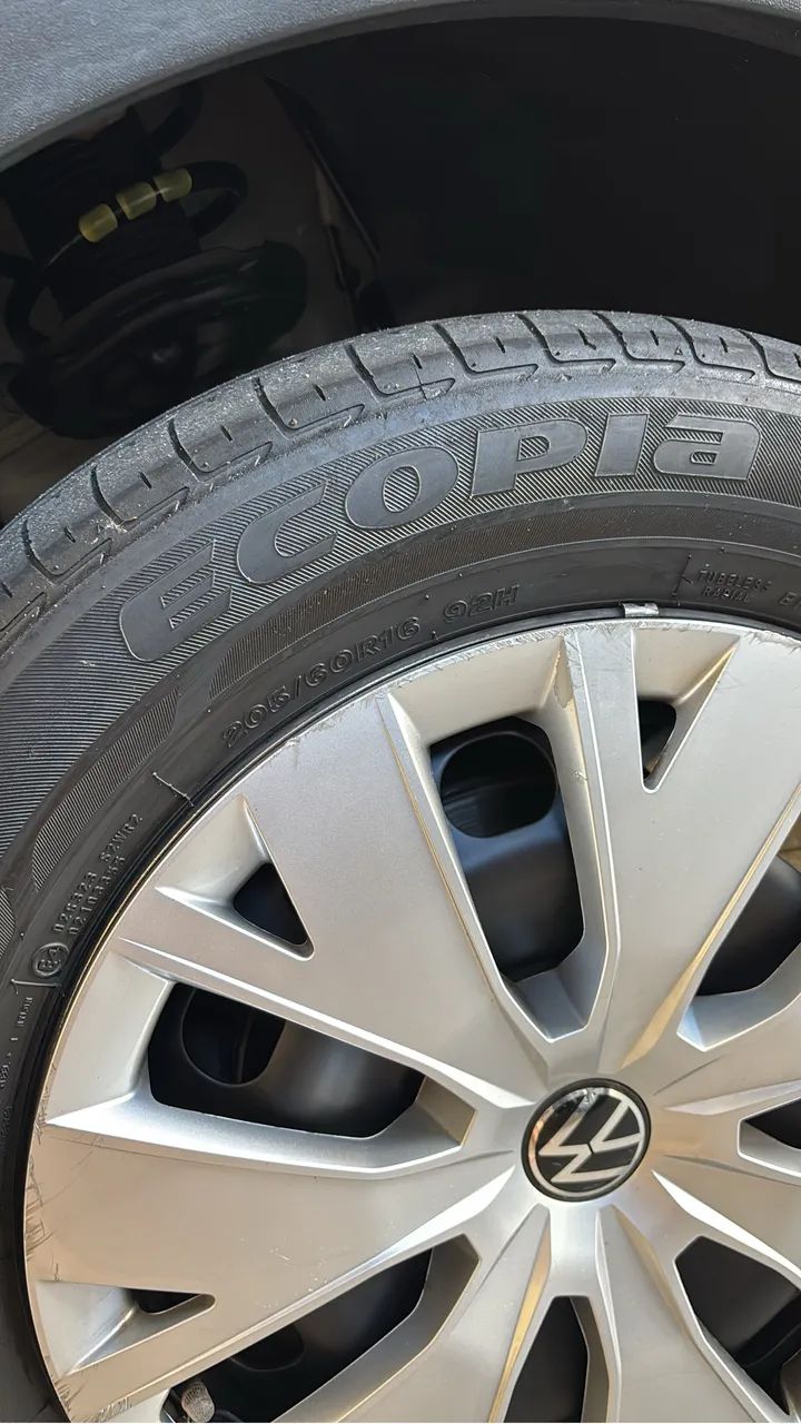Pneu Usado Pirelli e Brigstone - Foto 4
