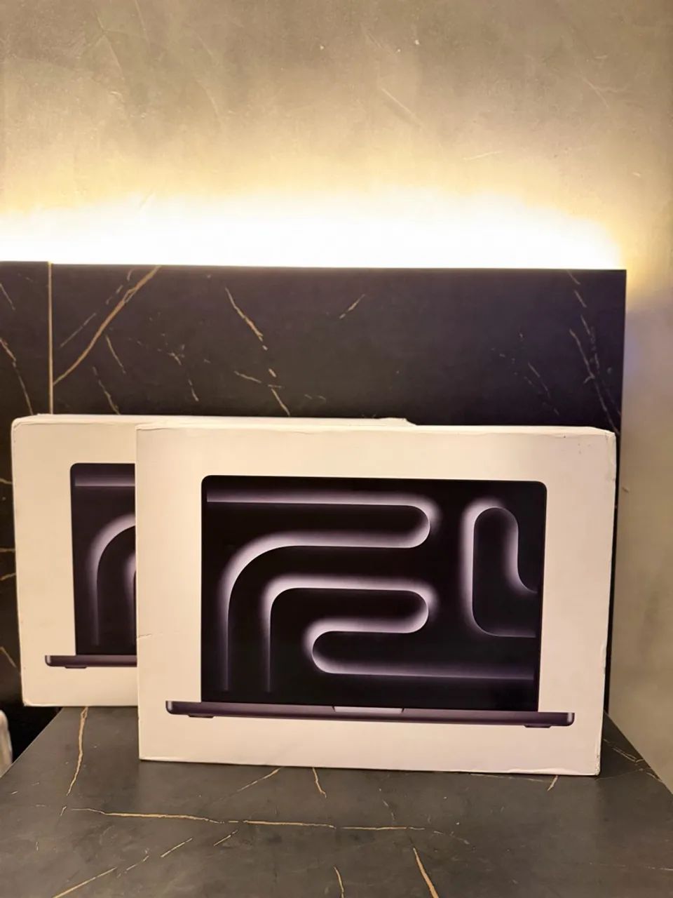 MacBook Pro M5 - LACRADO