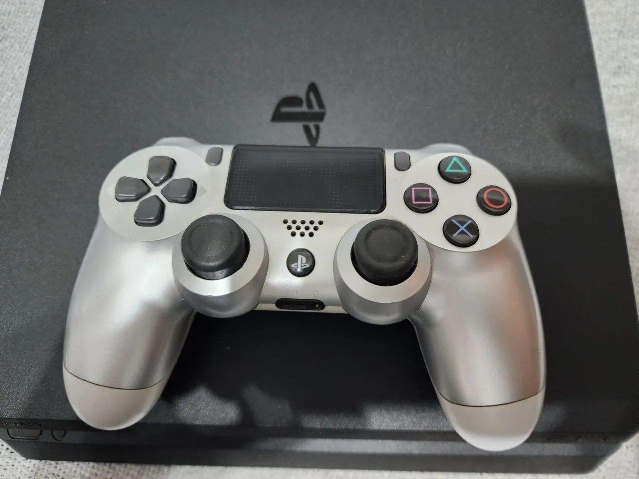 Playstation 4 slim 1TB - Foto 4
