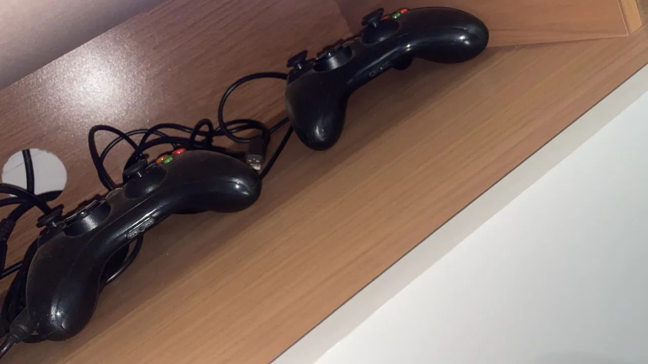 Vendo Xbox 360 dispensando curiosos * - Foto 2