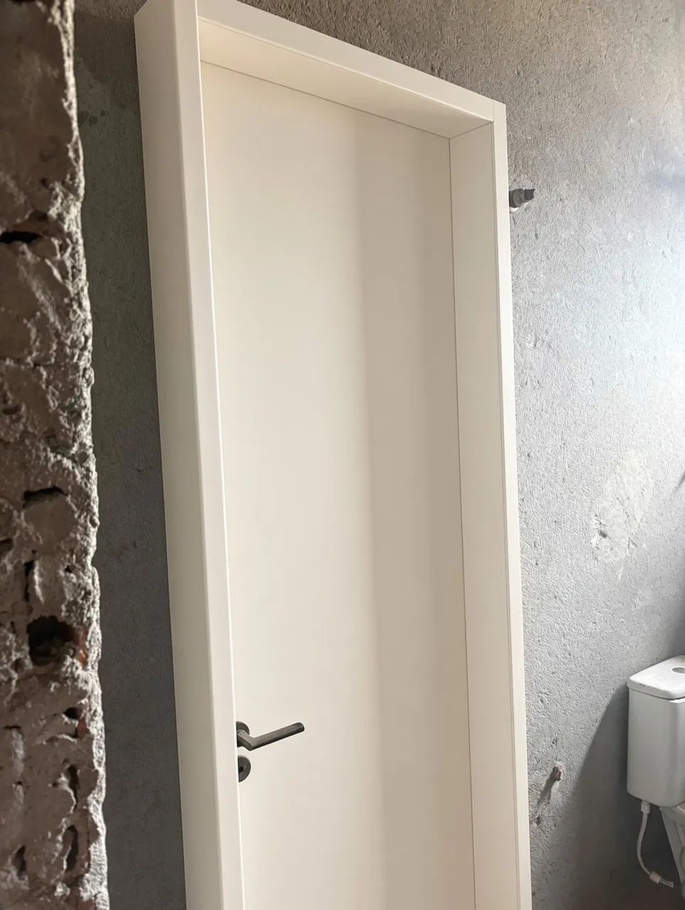 Portas de vidro e de madeira 