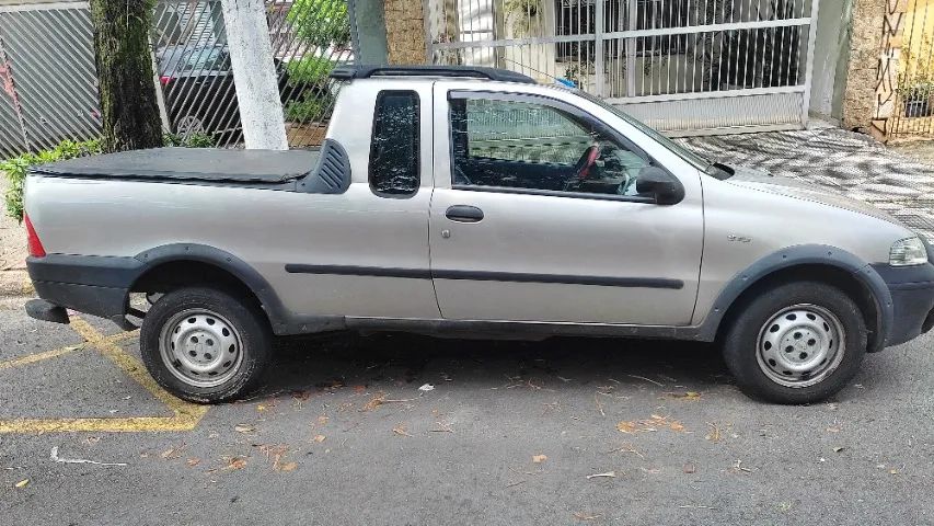 Fiat Strada Working 1.5 MPI 8V CE 2002 - Foto 3